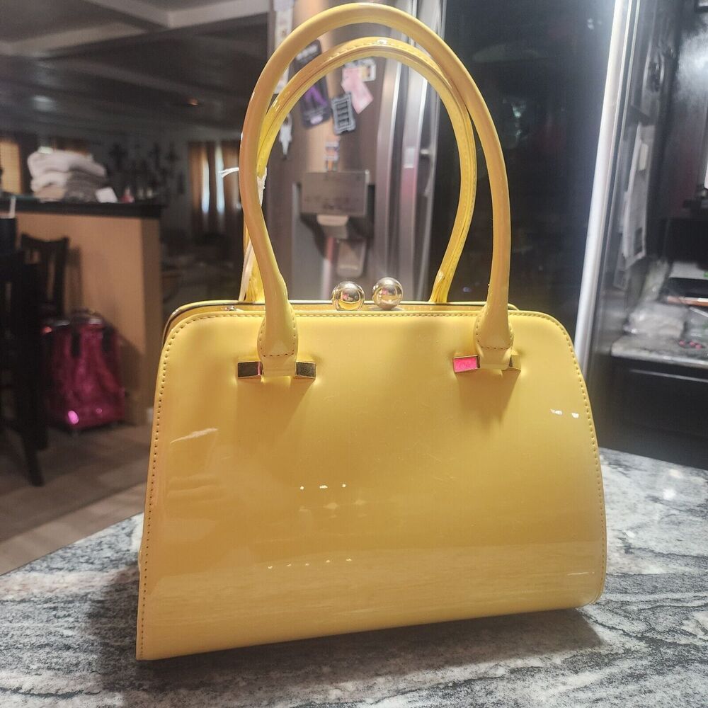 LA TERRE FASHION L1341 P21766 LEAD SAFE MUSTARD PETA-APPR VEGAN MD Satchel NWT